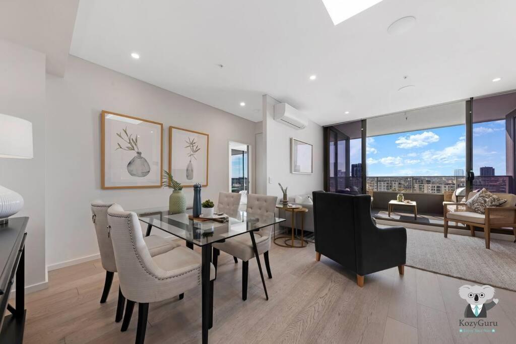 Kozyguru | Wentworth Point | 2b Apartment Sydney